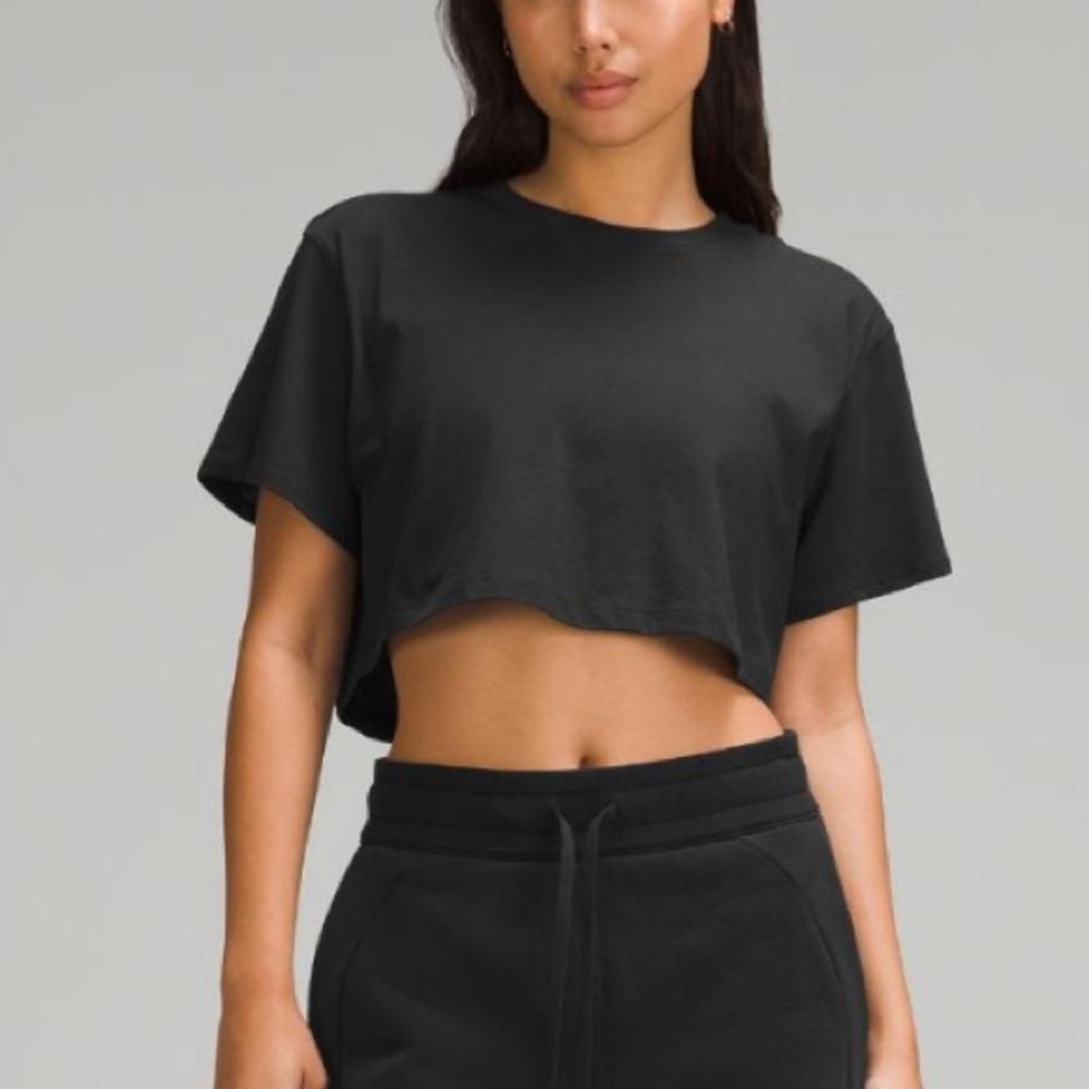 LULULEMON 🖤 ALL YOURS CROPPED TEE (6)
